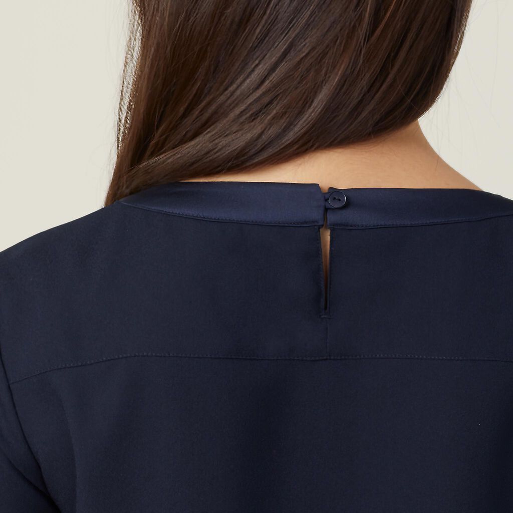 Satin Back Crepe Short Sleeve Shell Top