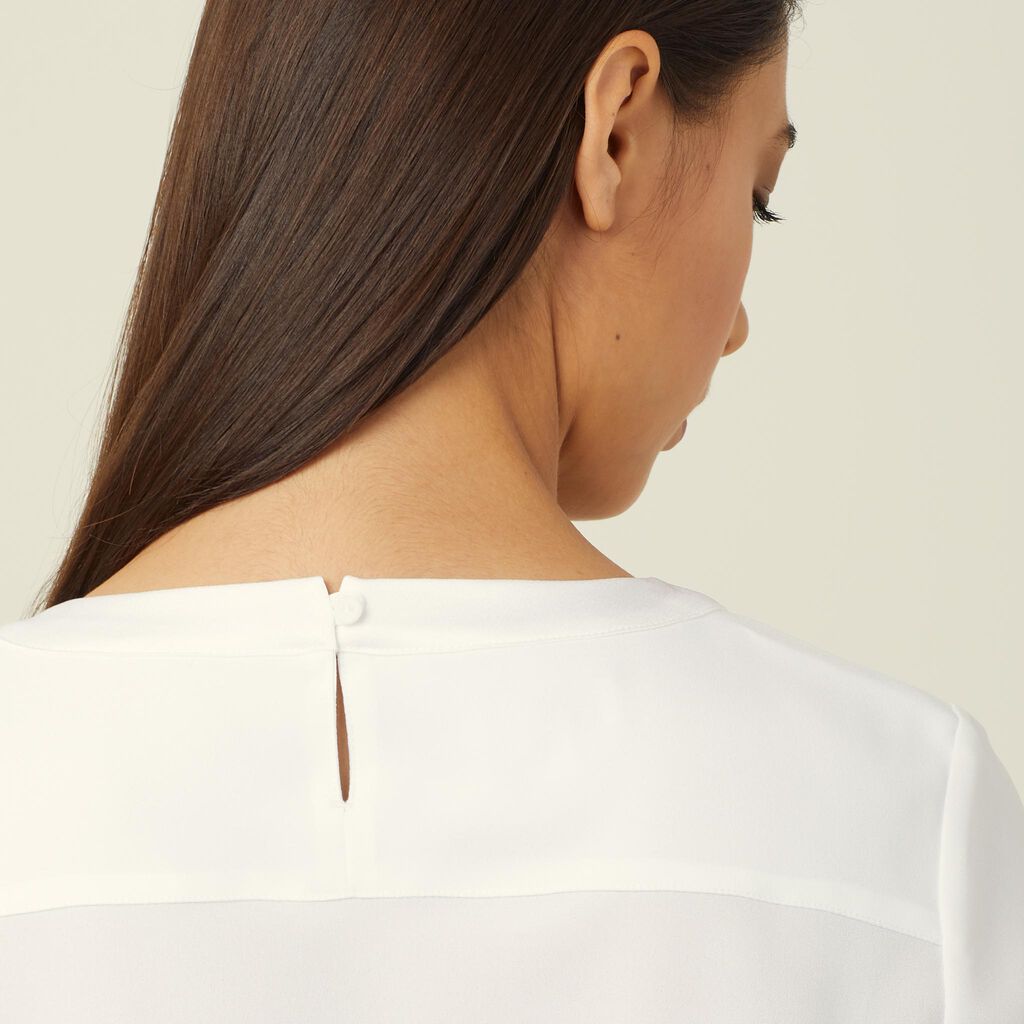 Satin Back Crepe Short Sleeve Shell Top