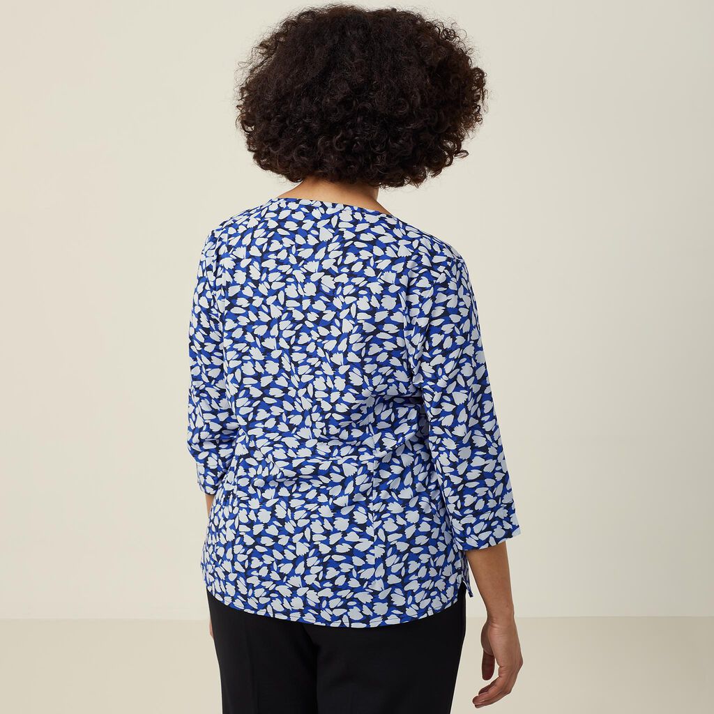 Antibacterial Petal Print 3/4 Sleeve Top