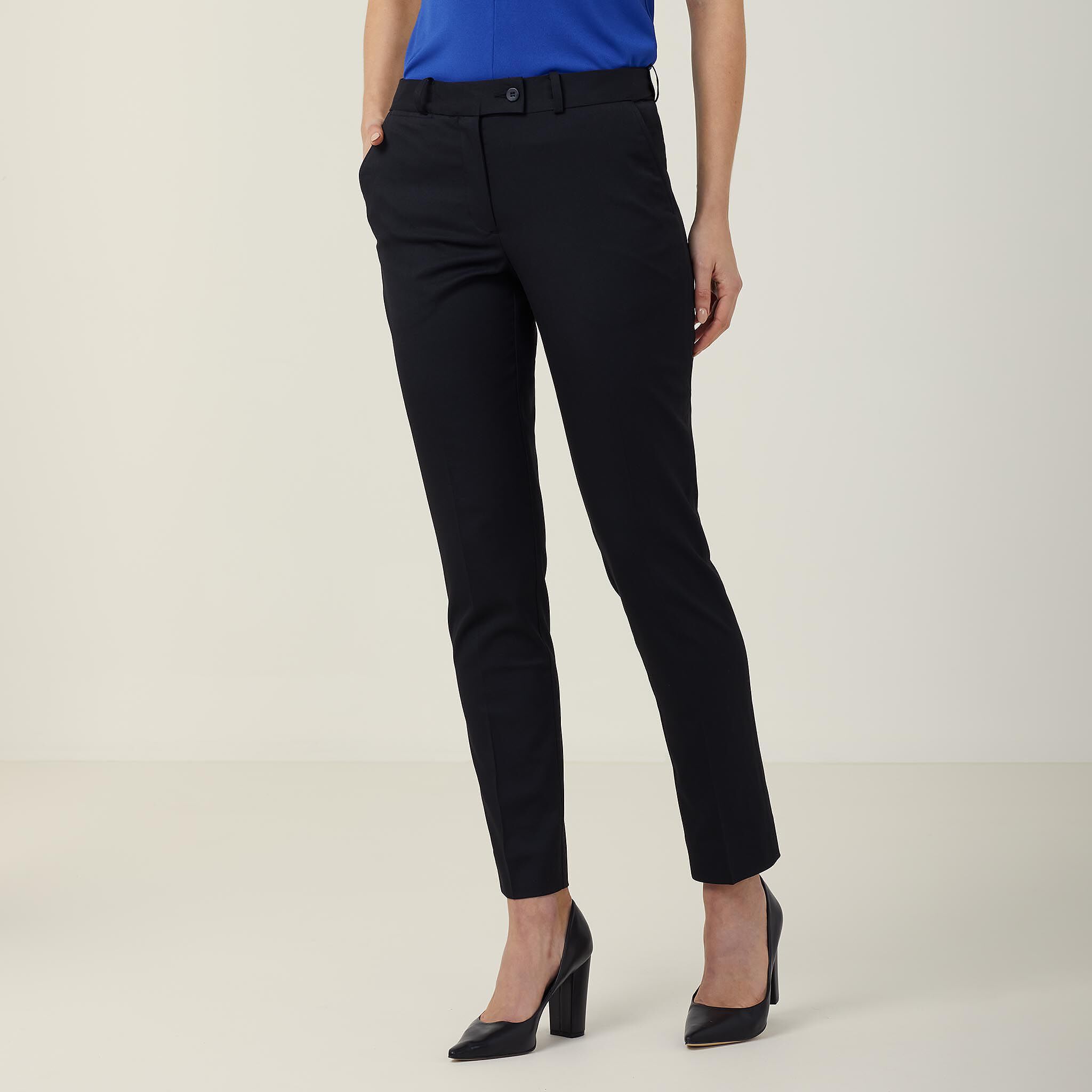 Slim Leg Secret Waist Pant, black | NNT 