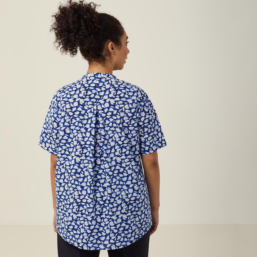 Antibacterial Petal Print Short Sleeve Tunic