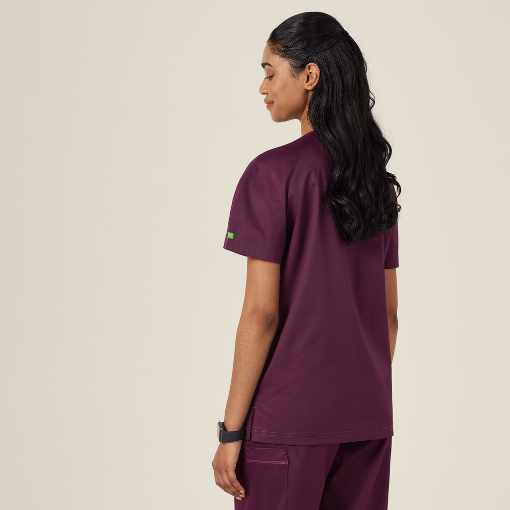 Next-Gen Antibacterial Active Carl Scrub Top