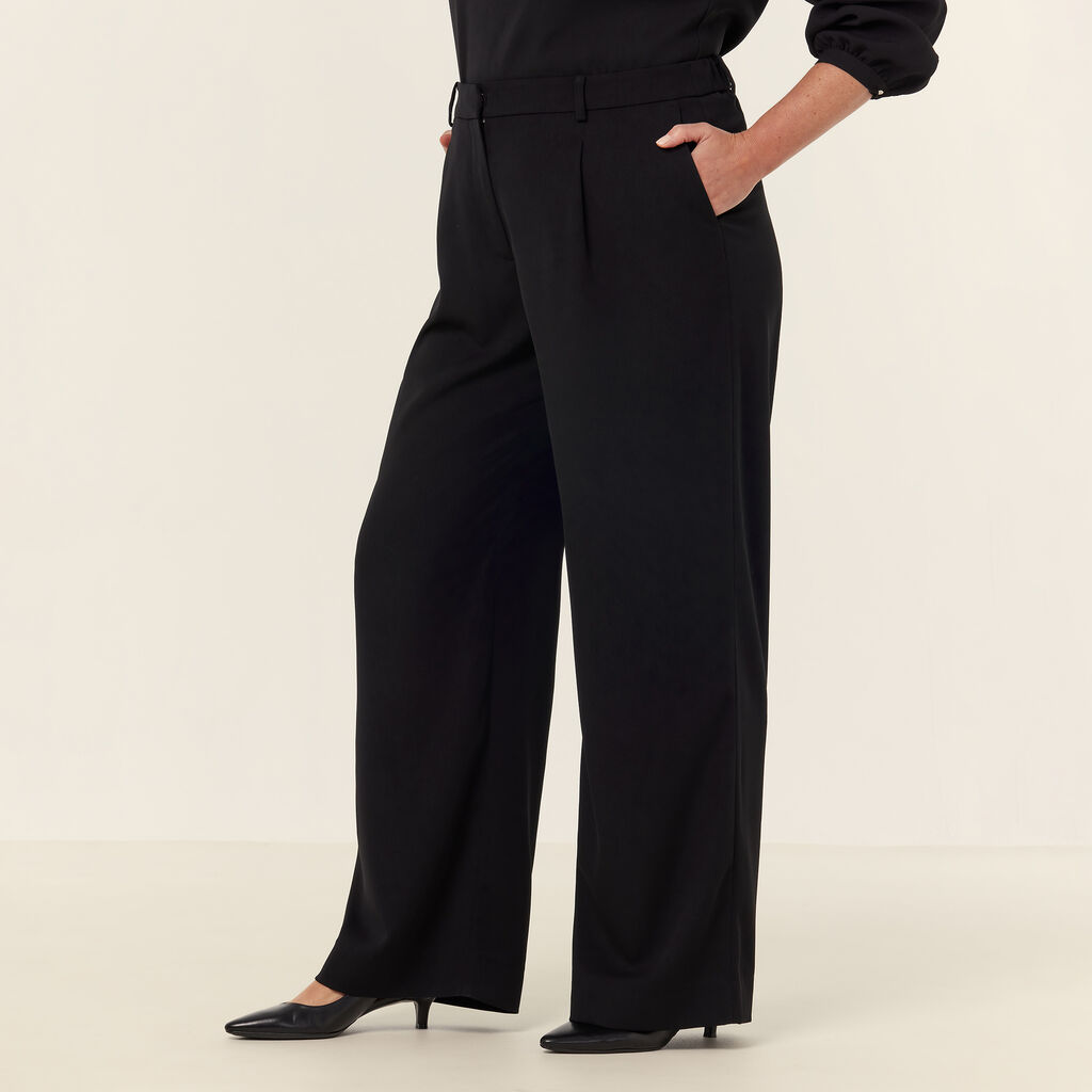 Crepe Stretch Wide Leg Pant