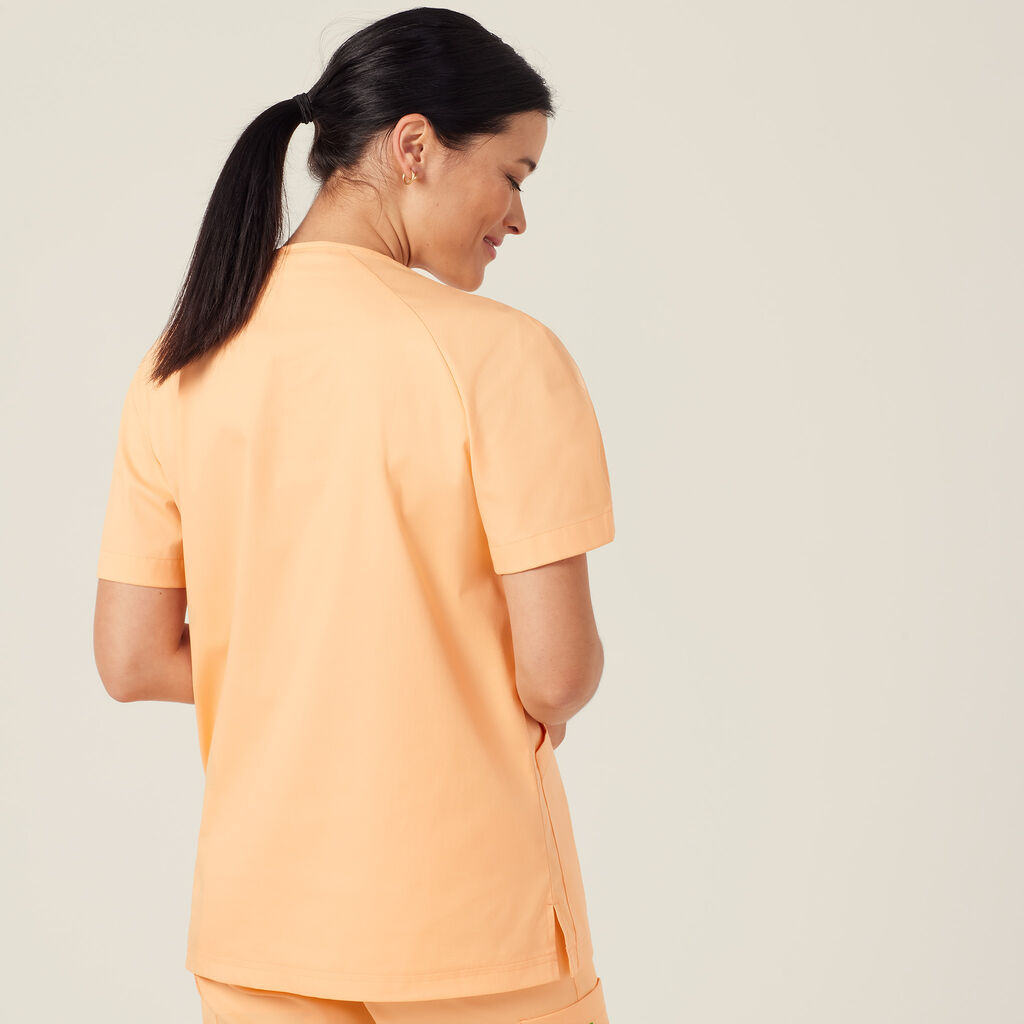Next-Gen Antibacterial Active Carl Scrub Top