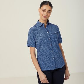 Pixel Print Short Sleeve Action Back Shirt 