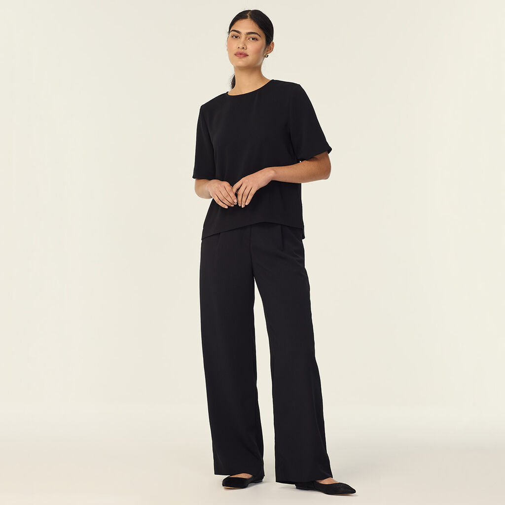 Crepe Stretch Wide Leg Pant