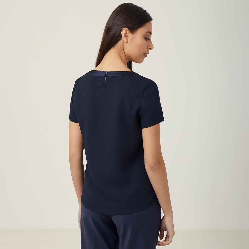 Satin Back Crepe Short Sleeve Shell Top