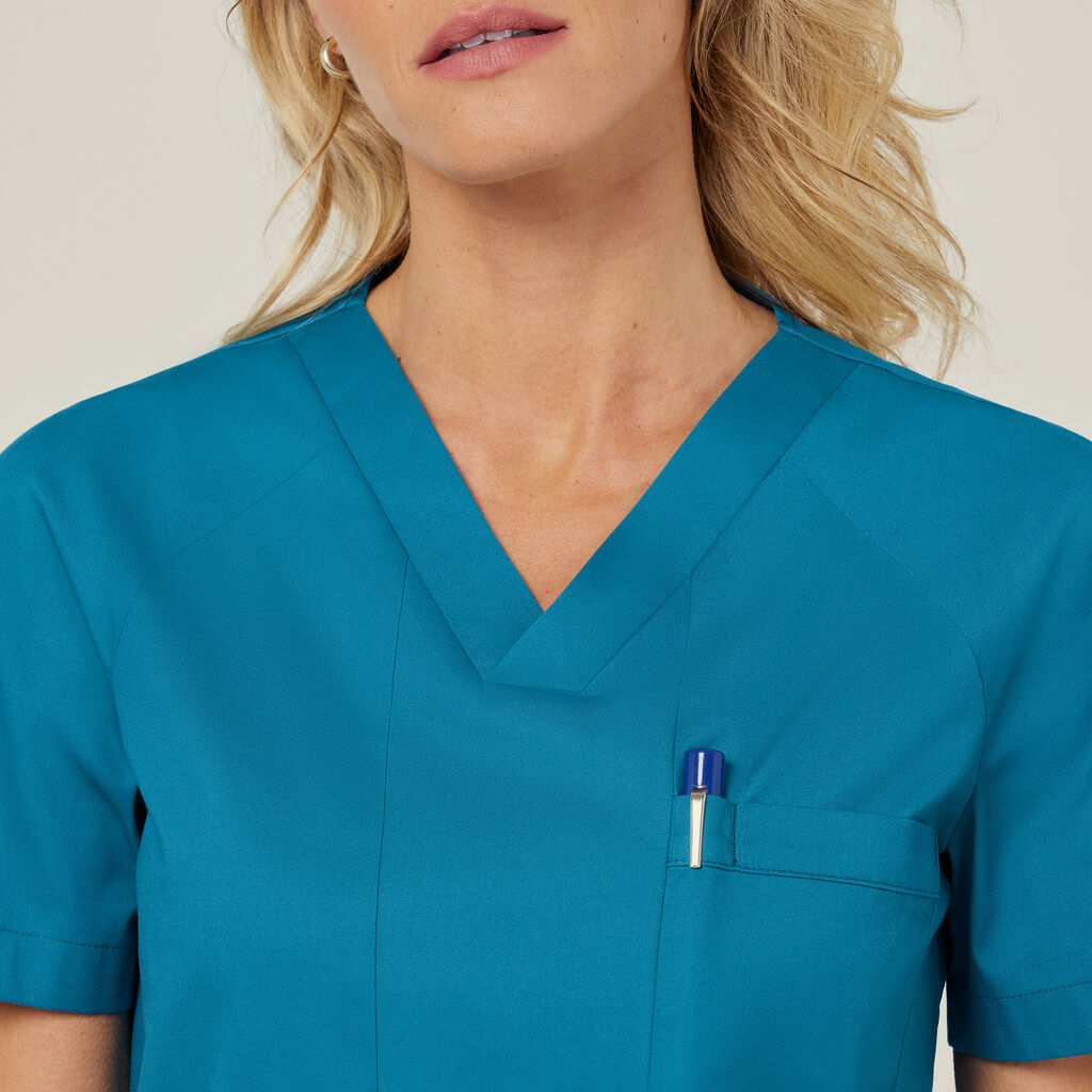 Next-Gen Antibacterial Active Carl Scrub Top