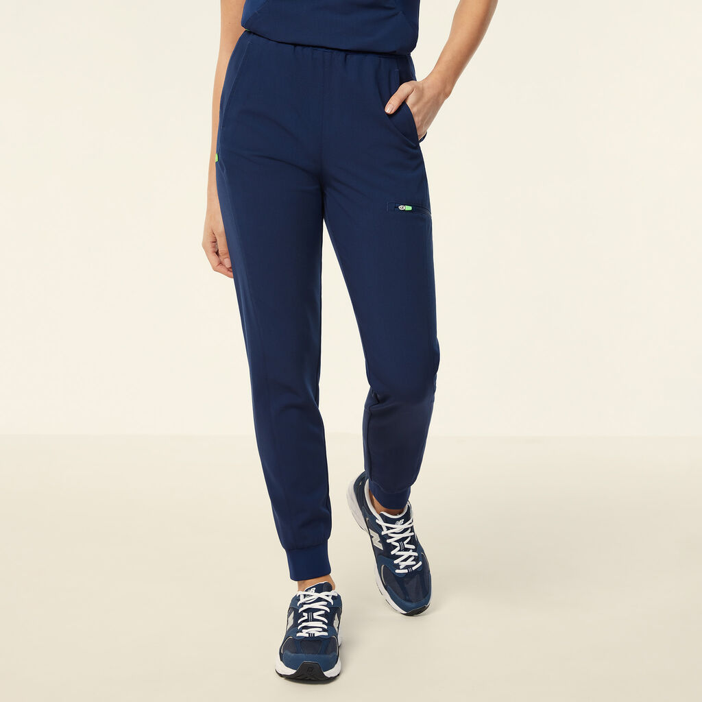 Invigorate Bakken Scrub Jogger
