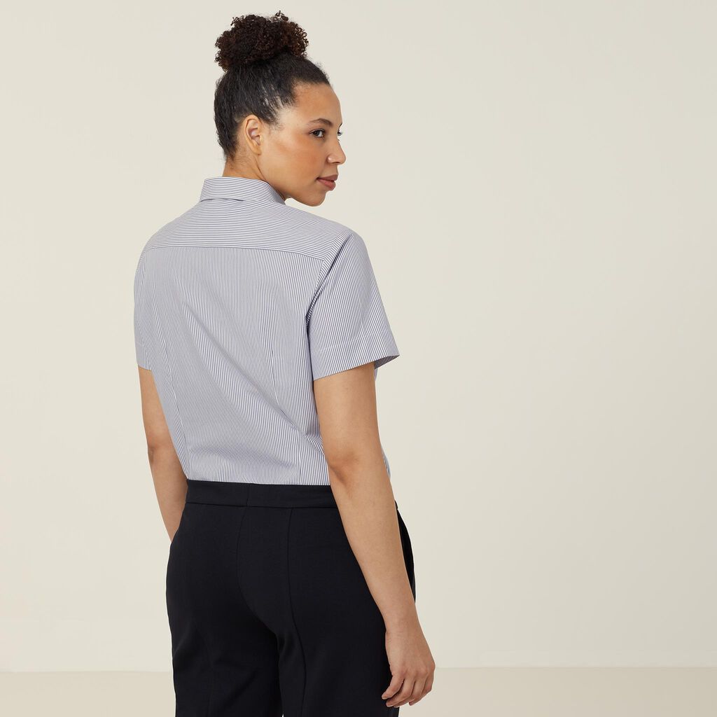 Avignon Fine Block Stripe Stretch Short Sleeve Slim Shirt