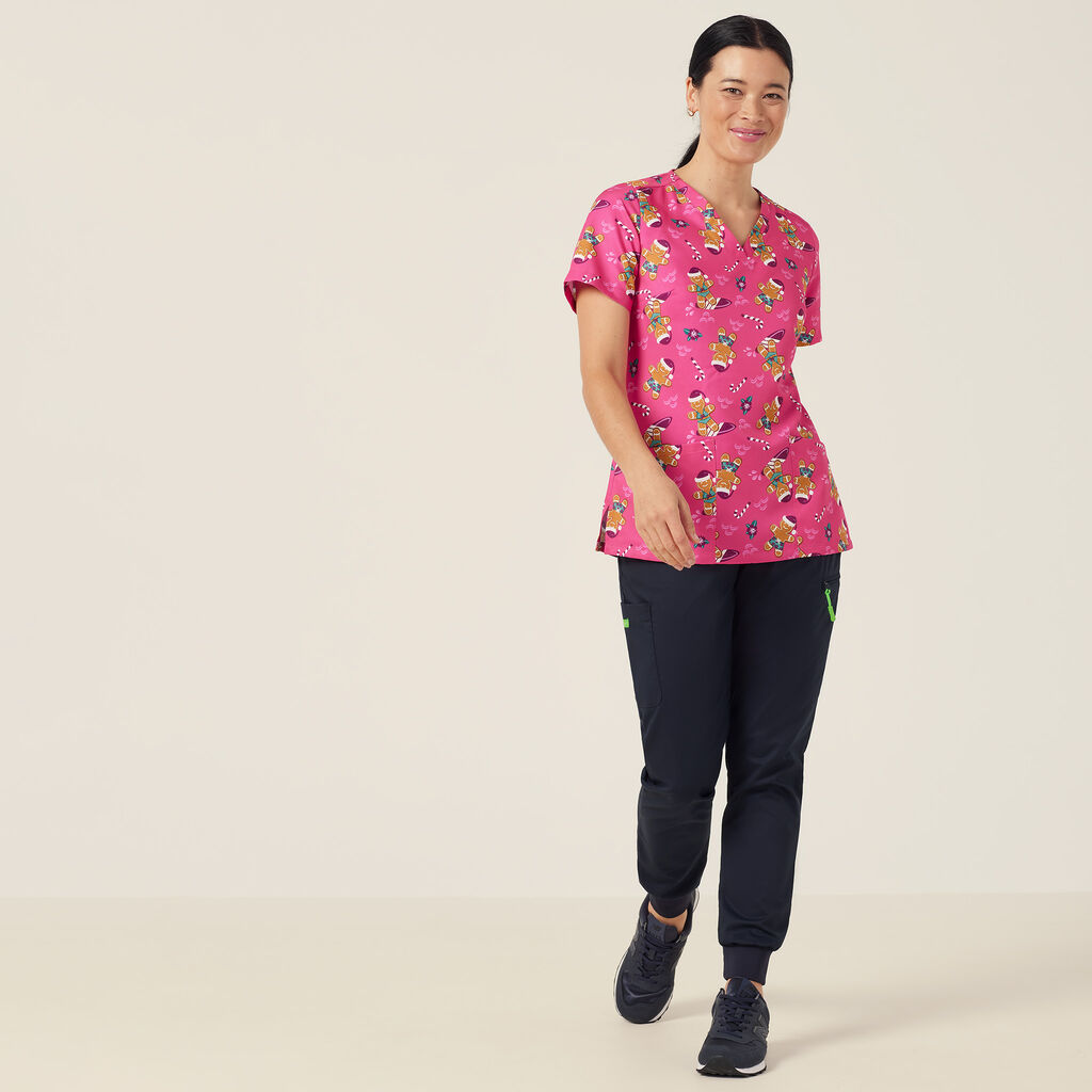 Xmas Gingerbread Surfer Print Scrub Top