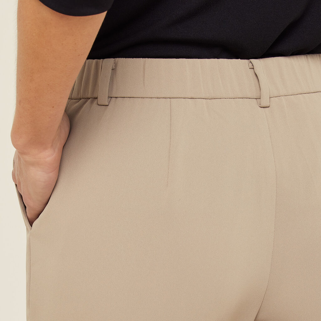 Crepe Stretch High Waist Cropped Pant