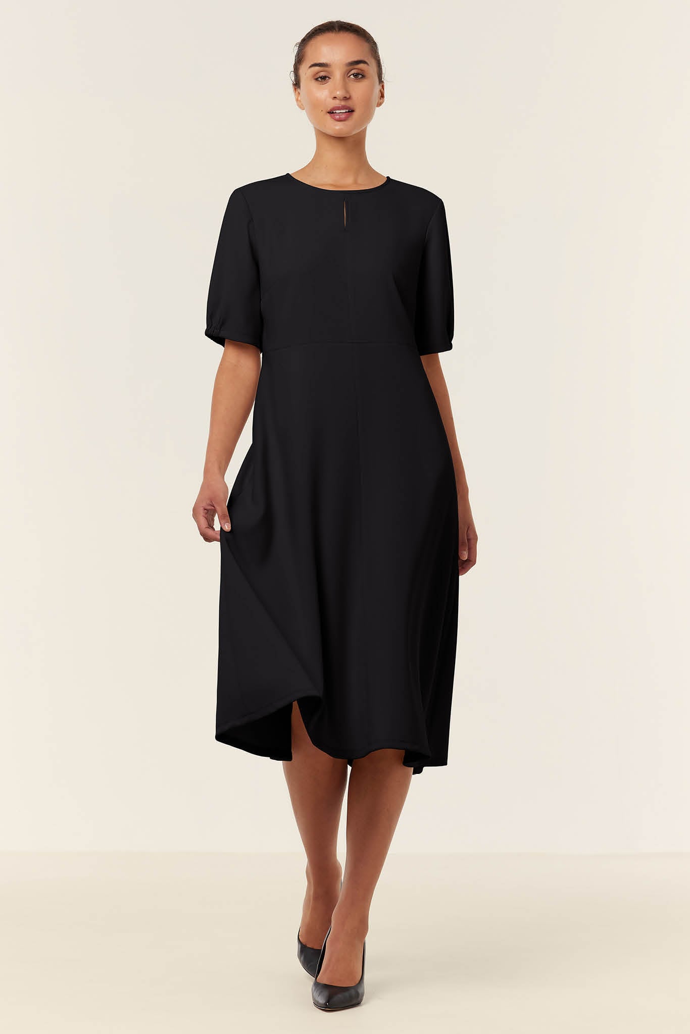 Olivia Heavy Stretch Georgette Short Sleeve Dress